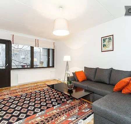 White Orchidea Apartment *